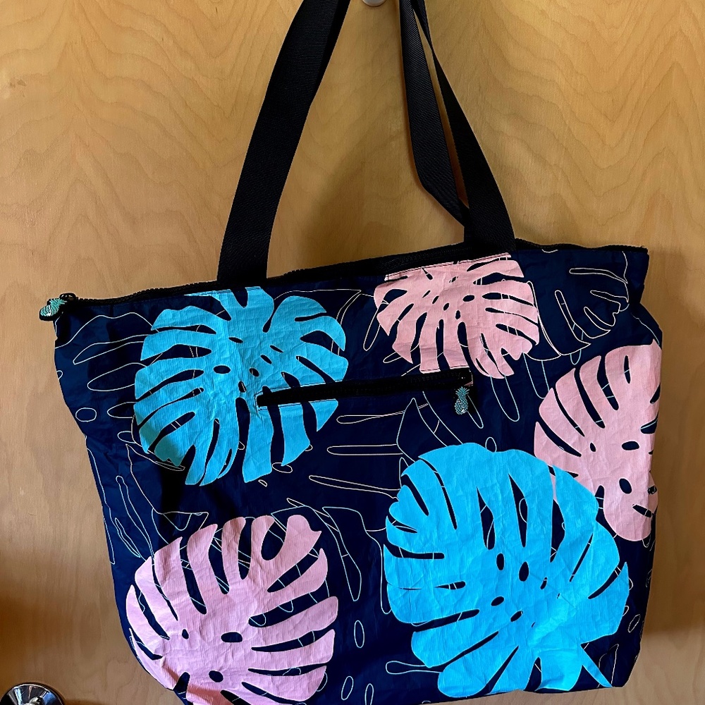 Hawaii Loa travel tote